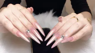 ネイル Rei _Nail 新宿のネイルデザイン