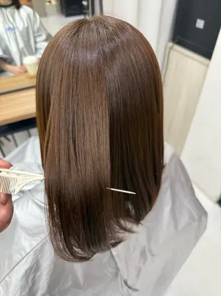 カラー シカダ ココア🦌のヘアスタイル