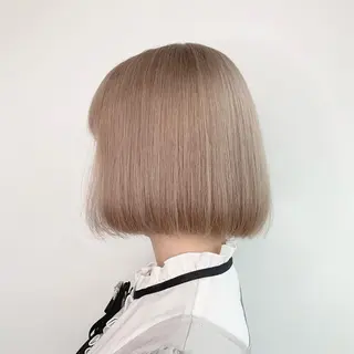 ショート カラー ✅ケアブリーチ✅ トヨオカ ノブヒデのヘアスタイル