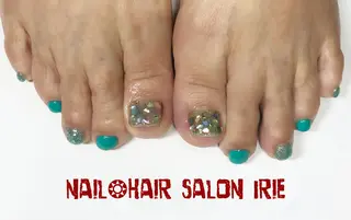 ネイル 與儀 知佳のネイルデザイン