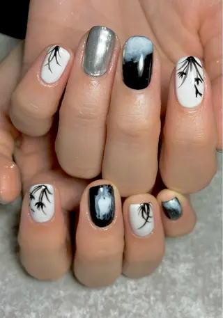 ネイル Liennail 持込デザインやり放題のネイルデザイン