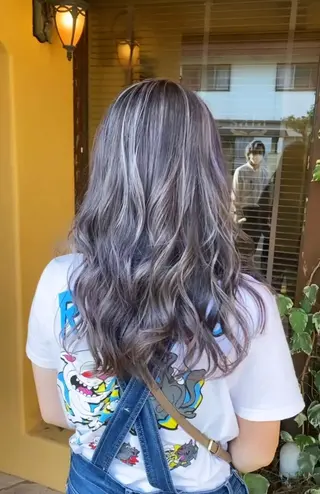 セミロング カラー 太田 康治のヘアスタイル