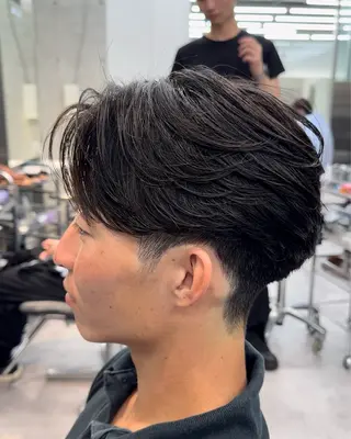 メンズ マッシュパーマ fifth岡村優作のヘアスタイル