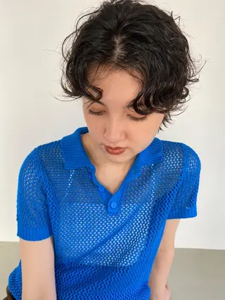 ミディアム パーマ カラー CEINE+ officialのヘアスタイル