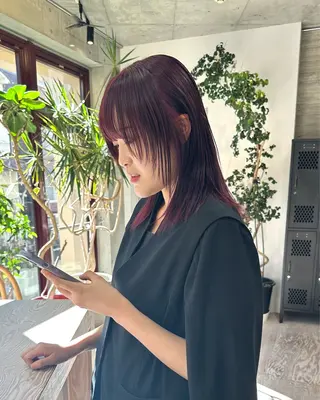 ミディアム ササキカズマ〻透明感 〻色落ち〻赤み消しのヘアスタイル