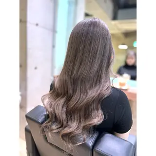 ロング 人気１位🎀有名人も 通う🫅韓国髪専門○のヘアスタイル