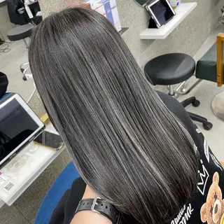 セミロング カラー Lull1人美容室 バレイヤージュのヘアスタイル
