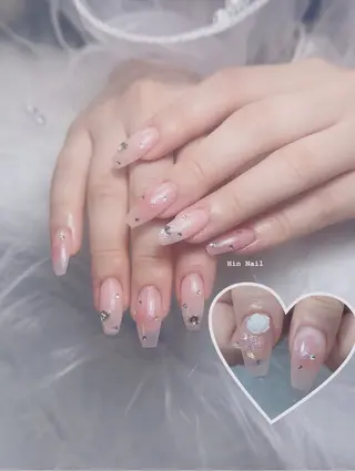 ネイル Hin Nailsのネイルデザイン
