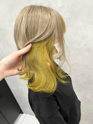 カラー SALOWIN栄 高須大貴のヘアスタイル