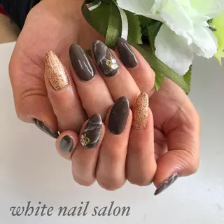ネイル white nail salonのネイルデザイン