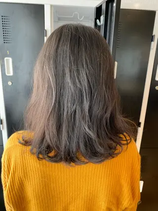 ミディアム カラー アンソニー ショウゴのヘアスタイル