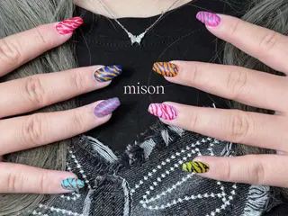 ネイル mison 安形友花のネイルデザイン