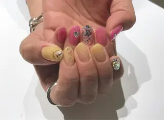 ネイル 舞田 苑香のネイルデザイン