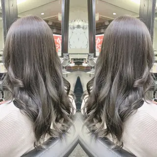 セミロング H (エイチ) 烏丸御池店のヘアスタイル