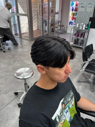 メンズ メンズ特化✨️ 韓国風パーマ🔥一八のヘアスタイル