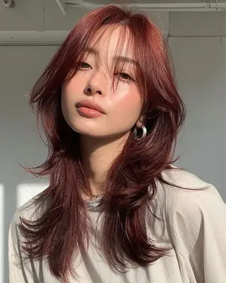 ロング カラー ☁️透明感カラー× レイヤー ☁️ノアのヘアスタイル