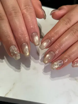 ミディアム 森 まやのネイルデザイン
