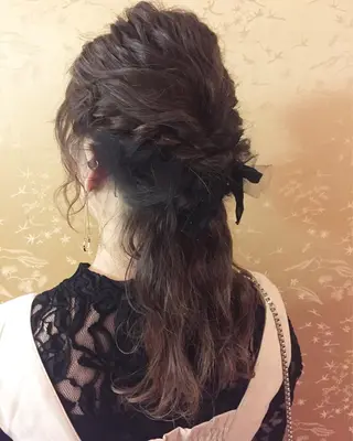 セミロング ヘアアレンジ 加藤 綾華のヘアスタイル