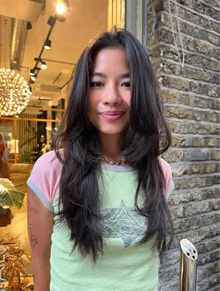 ロング 圧倒的デザイン力 店長🎨RENAのヘアスタイル