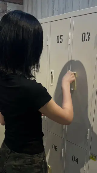 カラー 中村 日向のヘアスタイル