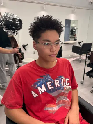 ショート パーマ特化美容師 佐藤壮流のヘアスタイル