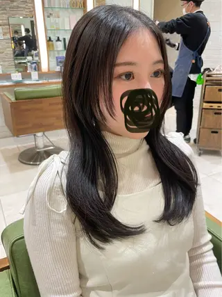 ロング 石渡このみ 🍊レイヤーカットのヘアスタイル