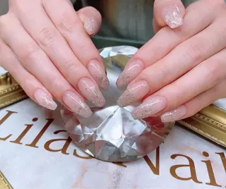 ネイル Lilas Nailのネイルデザイン