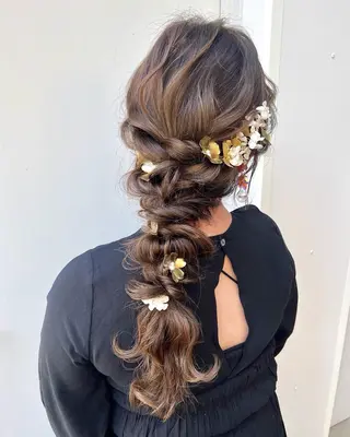 ロング ヘアアレンジ 卒業式お呼ばれ🕊️ ヘアセット✴︎ミキのヘアスタイル