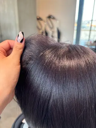ロング カラー 小木曽 里華のヘアスタイル