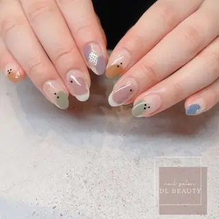 ネイル .. momoko🕊のネイルデザイン