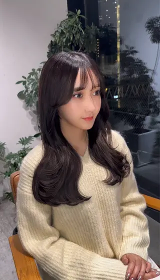 ロング カラー 韓国レイヤーカット 透明感カラー冨田那樹のヘアスタイル