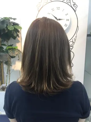ミディアム hama yukiのヘアスタイル