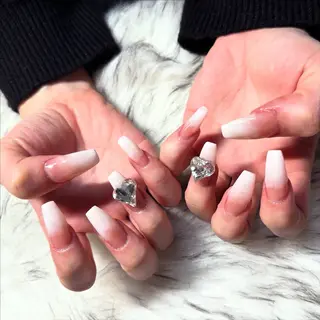 ロング mao .のネイルデザイン