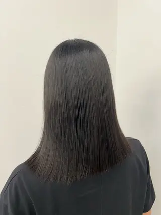ミディアム ハルカ 透明感カラー 美髪縮毛矯正🥣のヘアスタイル