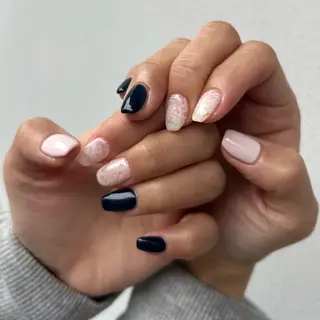 ネイル Yumi シンプルネイルのネイルデザイン