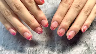 ネイル 二階堂 晴菜のネイルデザイン