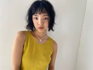 ミディアム カラー パーマ CEINE OURのヘアスタイル