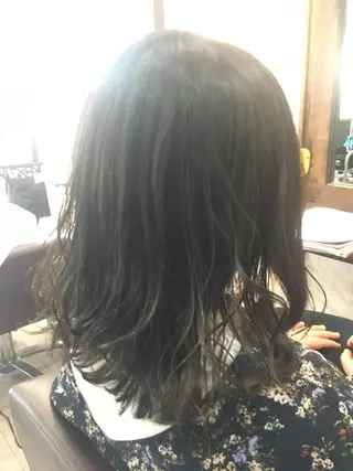 ミディアム 松本 亮のヘアスタイル