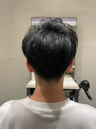メンズ 頭から整える美容師 松田のヘアスタイル