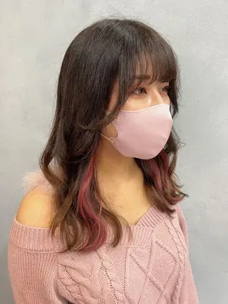 セミロング カラー 🦩レイヤー|透明感 カラー🦩makoのヘアスタイル