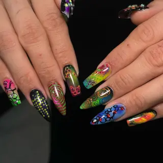 ネイル Cleo 名古屋駅店 🖤EMIRIのネイルデザイン