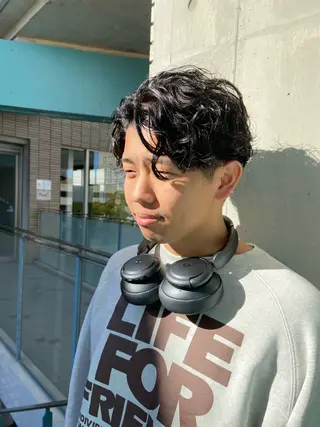 パーマ メンズ 浅野 匠のヘアスタイル