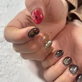 ネイル 吉村 優子のネイルデザイン