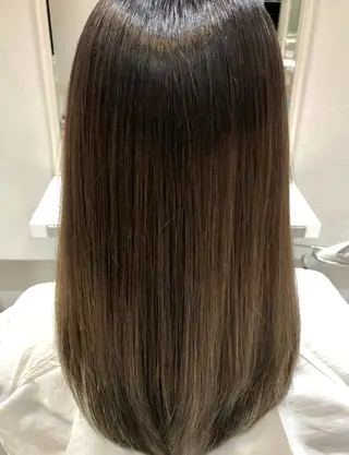 ロング ユ カの眉毛・アイブロウイメージ