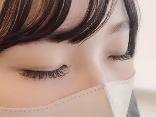 マツエク・マツパ Neoest Log ＋ bell所属・船曳 鈴菜のヘアスタイル