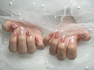 ネイル Eclat〔ｴｸﾗ〕 MOEKA𝜗𝜚*のネイルデザイン