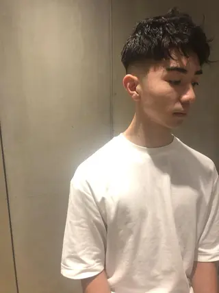 メンズ 🌈圧倒的デザイン パーマ　関和希のヘアスタイル