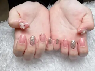 ネイル na🎀🎀na ちゅるちゅるのネイルデザイン