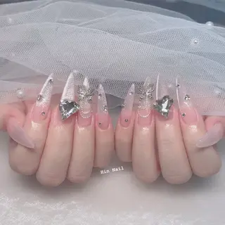 ネイル HIN NAILのネイルデザイン