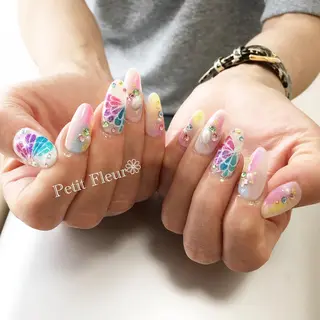 ネイル Petit Fleur所属・青柳 亜梨奈のマツエク・マツパデザイン